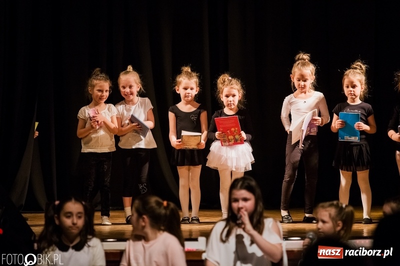 Zdjęcie w galerii na portalu naszraciborz.pl: Finał warsztatów artystycznych w Młodzieżowym Domu Kultury wiadomości z regionu