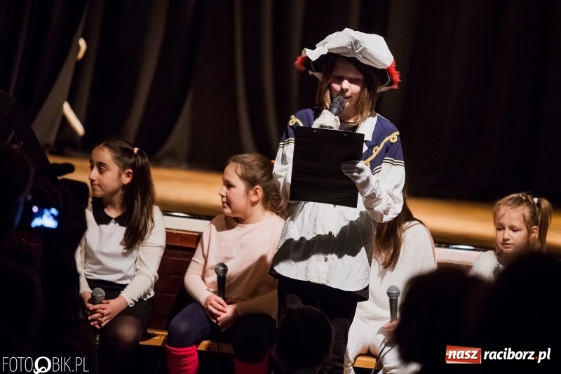 Zdjęcie w galerii na portalu naszraciborz.pl: Finał warsztatów artystycznych w Młodzieżowym Domu Kultury wiadomości z regionu