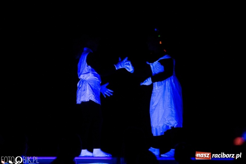 Zdjęcie w galerii na portalu naszraciborz.pl: Finał warsztatów artystycznych w Młodzieżowym Domu Kultury wiadomości z regionu