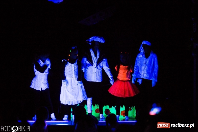 Zdjęcie w galerii na portalu naszraciborz.pl: Finał warsztatów artystycznych w Młodzieżowym Domu Kultury wiadomości z regionu