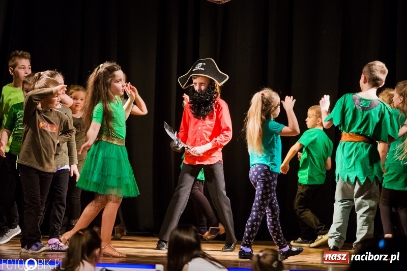 Zdjęcie w galerii na portalu naszraciborz.pl: Finał warsztatów artystycznych w Młodzieżowym Domu Kultury wiadomości z regionu