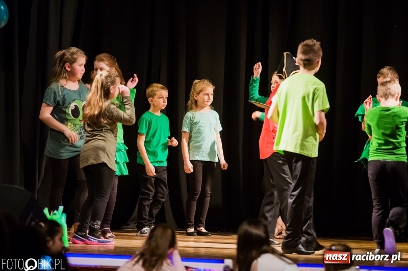 Zdjęcie w galerii na portalu naszraciborz.pl: Finał warsztatów artystycznych w Młodzieżowym Domu Kultury wiadomości z regionu