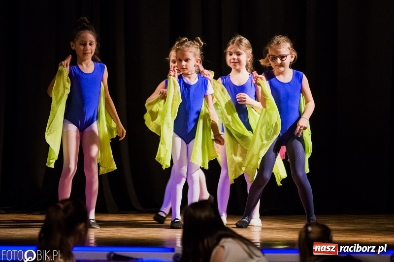 Zdjęcie w galerii na portalu naszraciborz.pl: Finał warsztatów artystycznych w Młodzieżowym Domu Kultury wiadomości z regionu