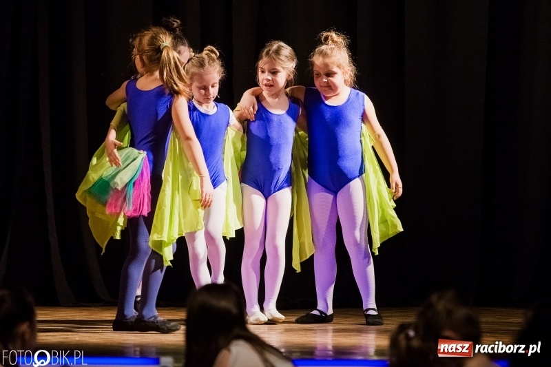 Zdjęcie w galerii na portalu naszraciborz.pl: Finał warsztatów artystycznych w Młodzieżowym Domu Kultury wiadomości z regionu