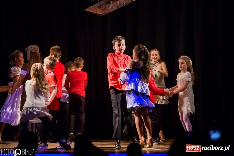 Zdjęcie w galerii na portalu naszraciborz.pl: Finał warsztatów artystycznych w Młodzieżowym Domu Kultury wiadomości z regionu