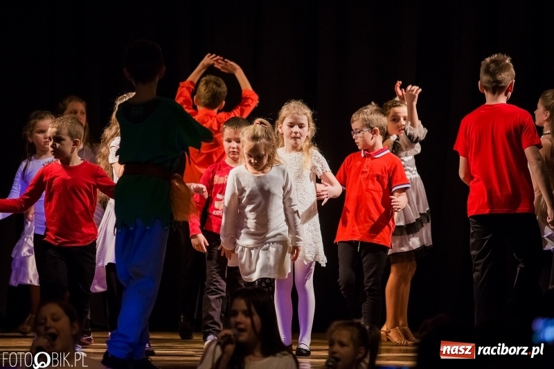 Zdjęcie w galerii na portalu naszraciborz.pl: Finał warsztatów artystycznych w Młodzieżowym Domu Kultury wiadomości z regionu