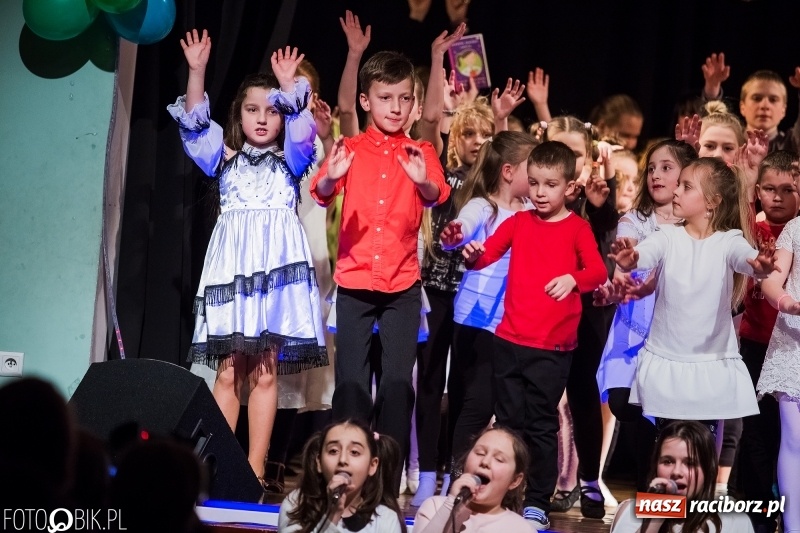 Zdjęcie w galerii na portalu naszraciborz.pl: Finał warsztatów artystycznych w Młodzieżowym Domu Kultury wiadomości z regionu