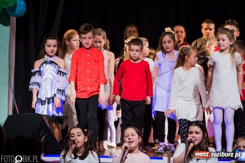 Zdjęcie w galerii na portalu naszraciborz.pl: Finał warsztatów artystycznych w Młodzieżowym Domu Kultury wiadomości z regionu