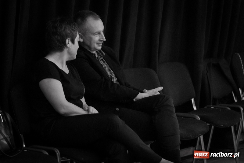 Zdjęcie w galerii na portalu naszraciborz.pl: Energicznie, ale i lirycznie. Potańcówka karnawałowa w Raciborskim Centrum Kultury  wiadomości z regionu