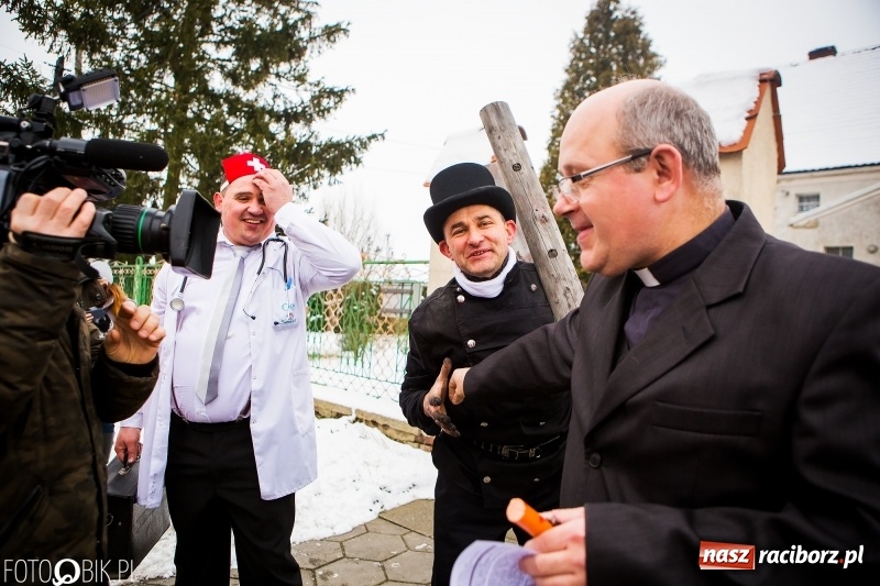 Zdjęcie w galerii na portalu naszraciborz.pl: Samborowicki tanzbär na koniec karnawału FOTO i WIDEO wiadomości z regionu