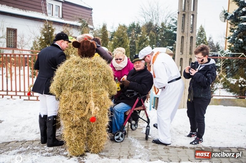 Zdjęcie w galerii na portalu naszraciborz.pl: Samborowicki tanzbär na koniec karnawału FOTO i WIDEO wiadomości z regionu