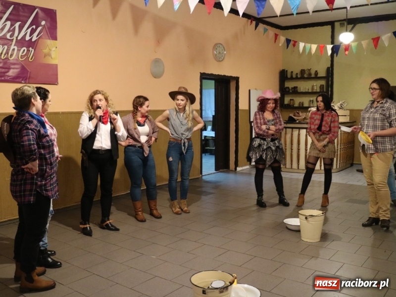 Zdjęcie w galerii na portalu naszraciborz.pl: Wszystkie kobiety Dzikiego Zachodu  wiadomości z regionu