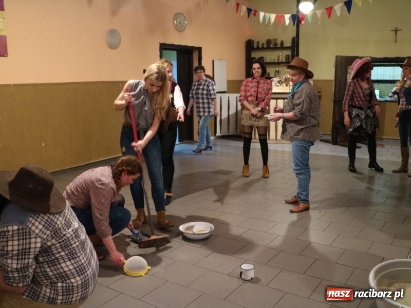 Zdjęcie w galerii na portalu naszraciborz.pl: Wszystkie kobiety Dzikiego Zachodu  wiadomości z regionu