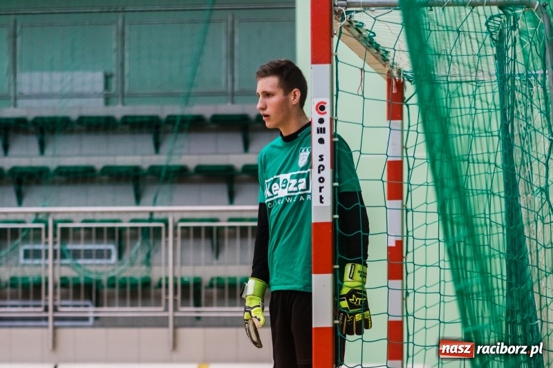 Zdjęcie w galerii na portalu naszraciborz.pl: KS Unia Racibórz z Pucharem Dyrektora ZSOMS wiadomości z regionu