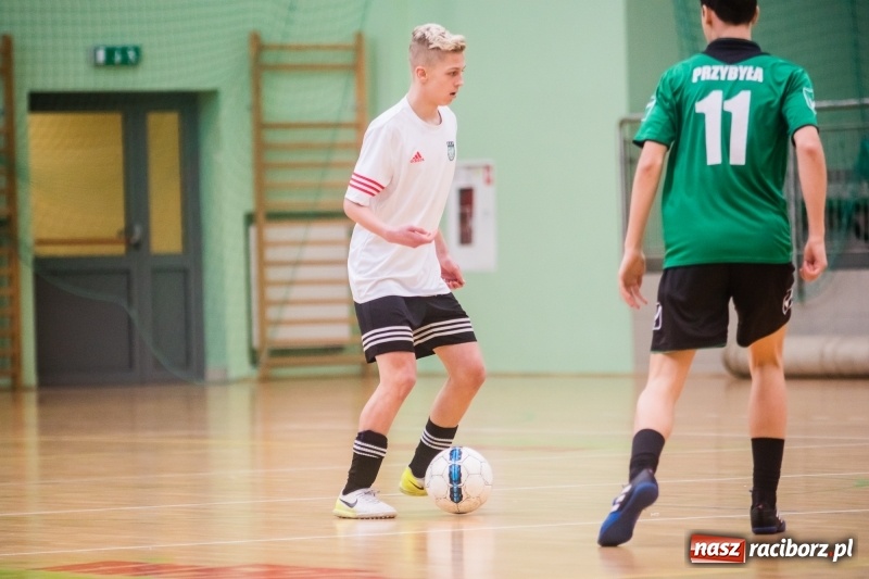 Zdjęcie w galerii na portalu naszraciborz.pl: KS Unia Racibórz z Pucharem Dyrektora ZSOMS wiadomości z regionu