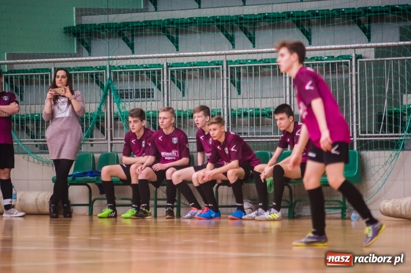 Zdjęcie w galerii na portalu naszraciborz.pl: KS Unia Racibórz z Pucharem Dyrektora ZSOMS wiadomości z regionu