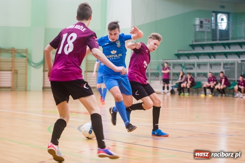 Zdjęcie w galerii na portalu naszraciborz.pl: KS Unia Racibórz z Pucharem Dyrektora ZSOMS wiadomości z regionu