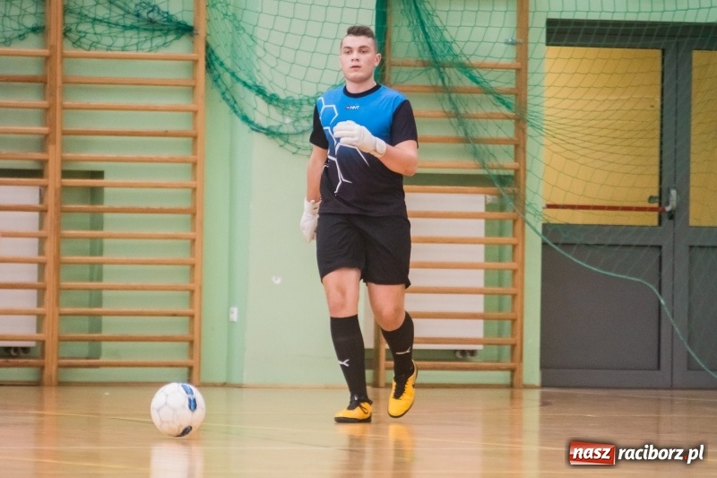 Zdjęcie w galerii na portalu naszraciborz.pl: KS Unia Racibórz z Pucharem Dyrektora ZSOMS wiadomości z regionu