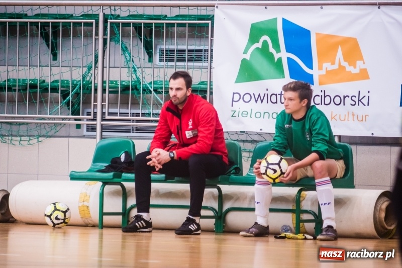 Zdjęcie w galerii na portalu naszraciborz.pl: KS Unia Racibórz z Pucharem Dyrektora ZSOMS wiadomości z regionu