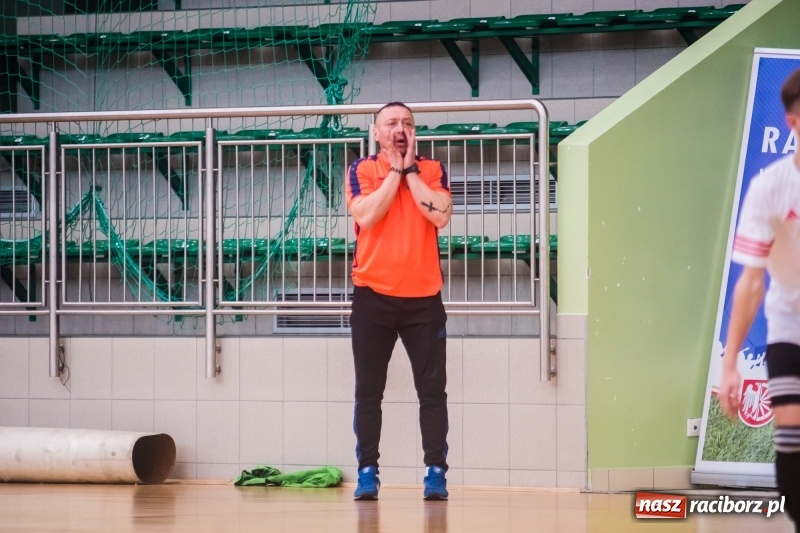 Zdjęcie w galerii na portalu naszraciborz.pl: KS Unia Racibórz z Pucharem Dyrektora ZSOMS wiadomości z regionu