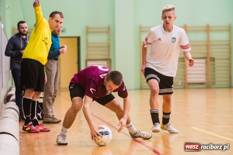Zdjęcie w galerii na portalu naszraciborz.pl: KS Unia Racibórz z Pucharem Dyrektora ZSOMS wiadomości z regionu