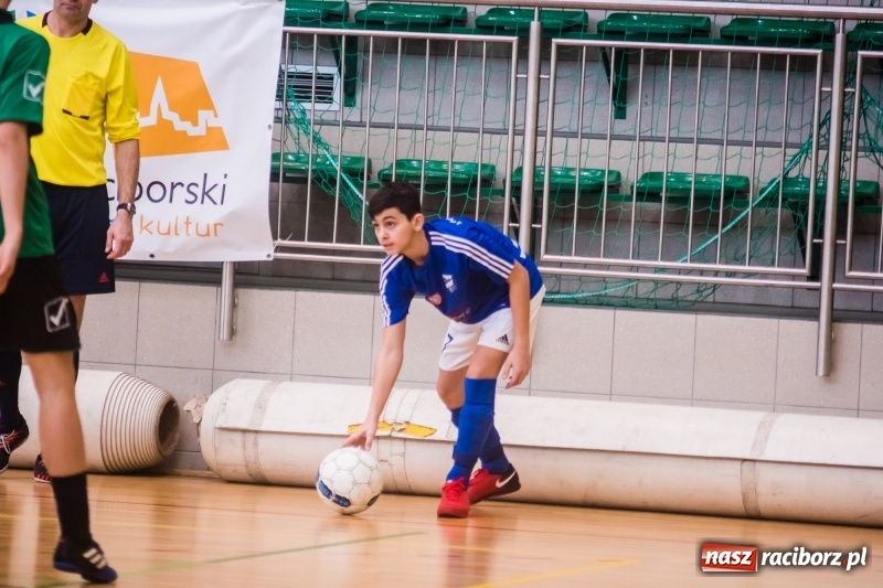 Zdjęcie w galerii na portalu naszraciborz.pl: KS Unia Racibórz z Pucharem Dyrektora ZSOMS wiadomości z regionu