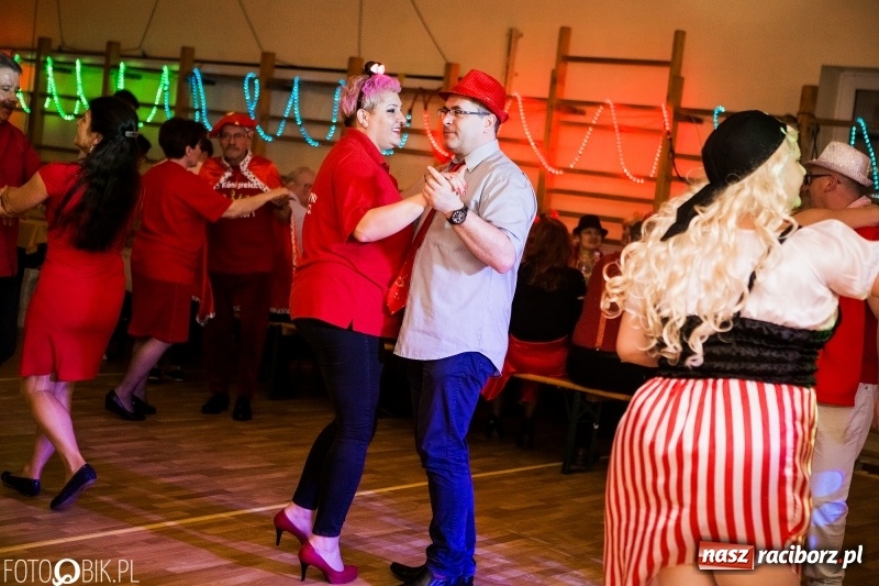 Zdjęcie w galerii na portalu naszraciborz.pl: Na wesoło i z przytupem. Bal karnawałowy w Samborowicach wiadomości z regionu