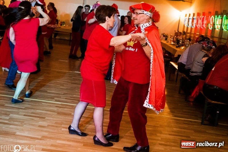 Zdjęcie w galerii na portalu naszraciborz.pl: Na wesoło i z przytupem. Bal karnawałowy w Samborowicach wiadomości z regionu