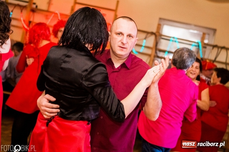 Zdjęcie w galerii na portalu naszraciborz.pl: Na wesoło i z przytupem. Bal karnawałowy w Samborowicach wiadomości z regionu