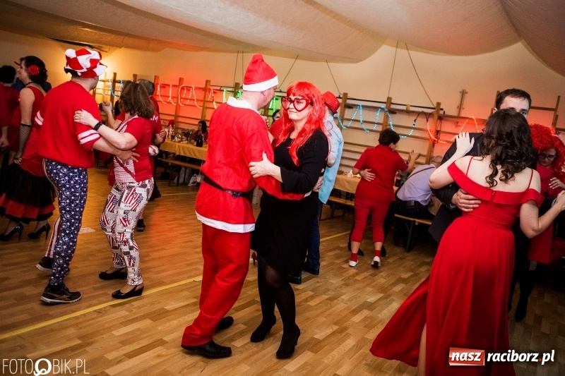 Zdjęcie w galerii na portalu naszraciborz.pl: Na wesoło i z przytupem. Bal karnawałowy w Samborowicach wiadomości z regionu