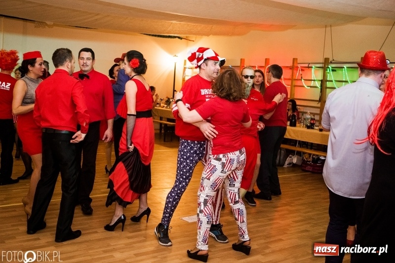 Zdjęcie w galerii na portalu naszraciborz.pl: Na wesoło i z przytupem. Bal karnawałowy w Samborowicach wiadomości z regionu