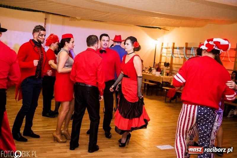Zdjęcie w galerii na portalu naszraciborz.pl: Na wesoło i z przytupem. Bal karnawałowy w Samborowicach wiadomości z regionu
