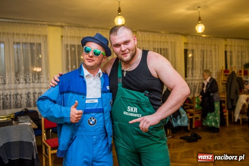 Zdjęcie w galerii na portalu naszraciborz.pl: I po karnawale. W Krzanowicach pogrzebano basa  wiadomości z regionu