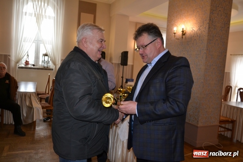 Zdjęcie w galerii na portalu naszraciborz.pl: Turniej Skata o Puchar Wójta Gminy Krzyżanowice  wiadomości z regionu
