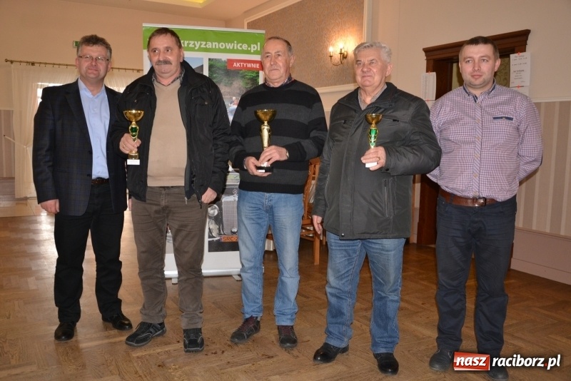 Zdjęcie w galerii na portalu naszraciborz.pl: Turniej Skata o Puchar Wójta Gminy Krzyżanowice  wiadomości z regionu