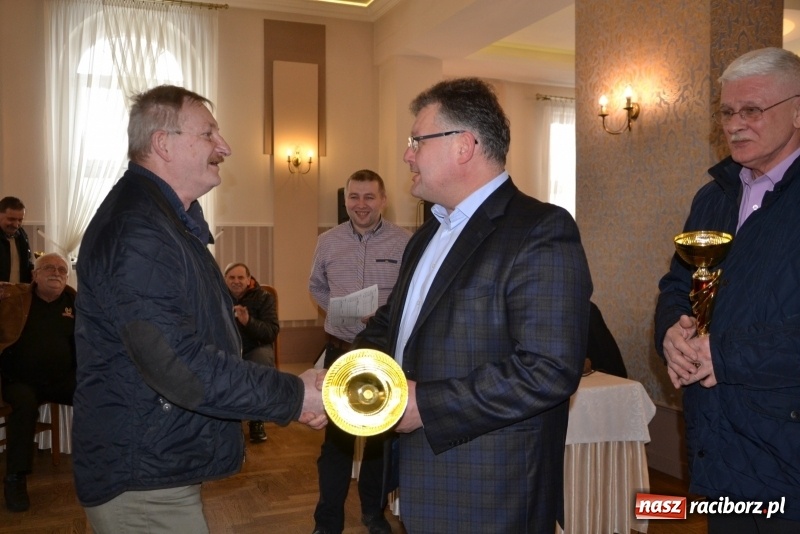 Zdjęcie w galerii na portalu naszraciborz.pl: Turniej Skata o Puchar Wójta Gminy Krzyżanowice  wiadomości z regionu