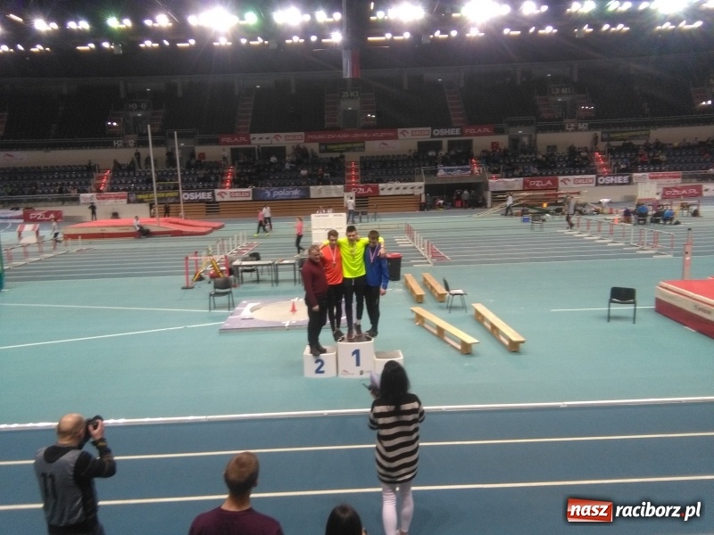 Zdjęcie w galerii na portalu naszraciborz.pl: Cztery medale uczniów raciborskiego SMS na Mistrzostwach Polski w Toruniu wiadomości z regionu