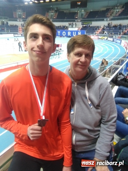 Zdjęcie w galerii na portalu naszraciborz.pl: Cztery medale uczniów raciborskiego SMS na Mistrzostwach Polski w Toruniu wiadomości z regionu