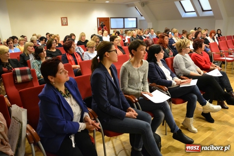 Zdjęcie w galerii na portalu naszraciborz.pl: Klucz do uczenia się. Konferencja na Zamku Piastowskim wiadomości z regionu