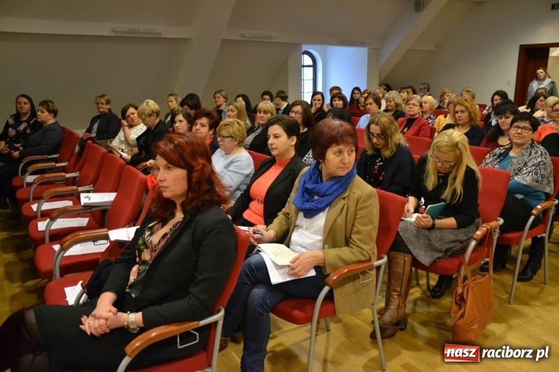 Zdjęcie w galerii na portalu naszraciborz.pl: Klucz do uczenia się. Konferencja na Zamku Piastowskim wiadomości z regionu