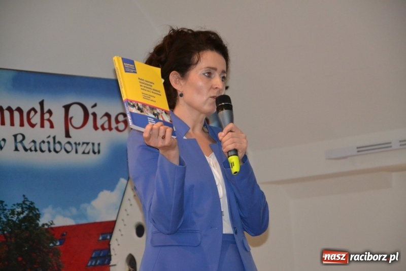 Zdjęcie w galerii na portalu naszraciborz.pl: Klucz do uczenia się. Konferencja na Zamku Piastowskim wiadomości z regionu