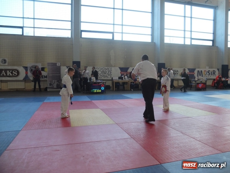 Zdjęcie w galerii na portalu naszraciborz.pl: Łamatorzy z Raciborza na mysłowickich matach wiadomości z regionu