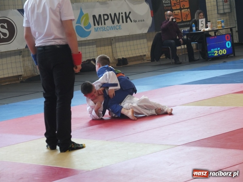 Zdjęcie w galerii na portalu naszraciborz.pl: Łamatorzy z Raciborza na mysłowickich matach wiadomości z regionu