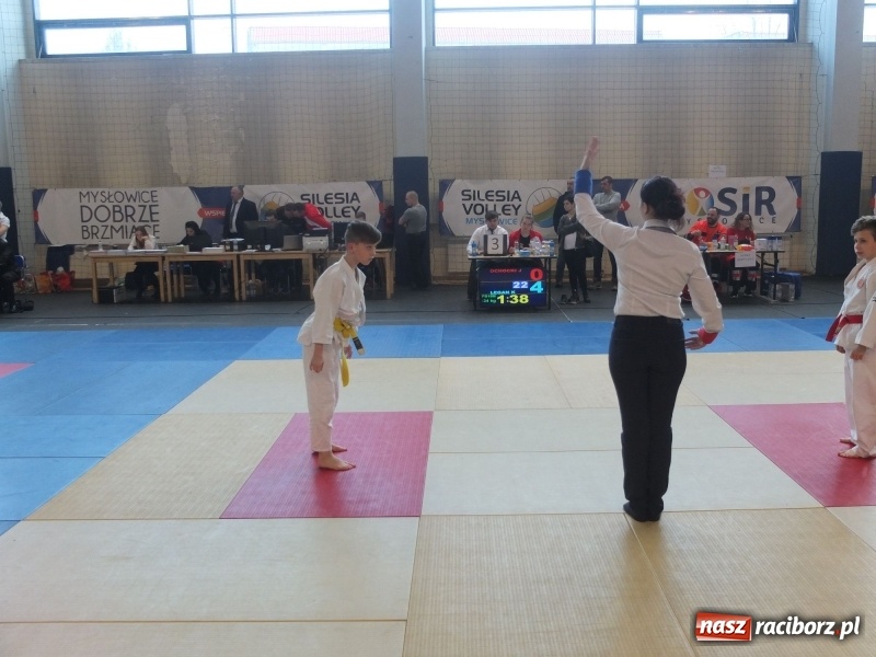 Zdjęcie w galerii na portalu naszraciborz.pl: Łamatorzy z Raciborza na mysłowickich matach wiadomości z regionu