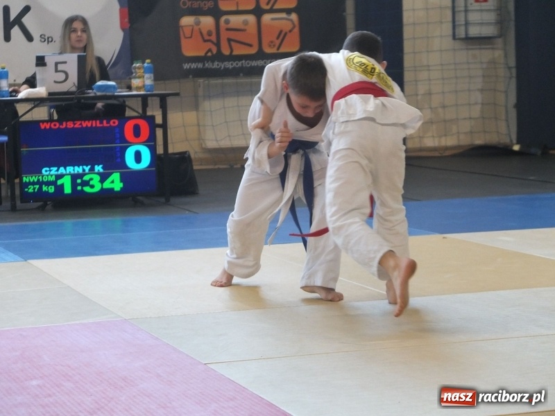 Zdjęcie w galerii na portalu naszraciborz.pl: Łamatorzy z Raciborza na mysłowickich matach wiadomości z regionu