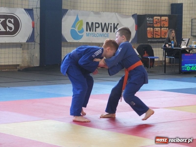 Zdjęcie w galerii na portalu naszraciborz.pl: Łamatorzy z Raciborza na mysłowickich matach wiadomości z regionu