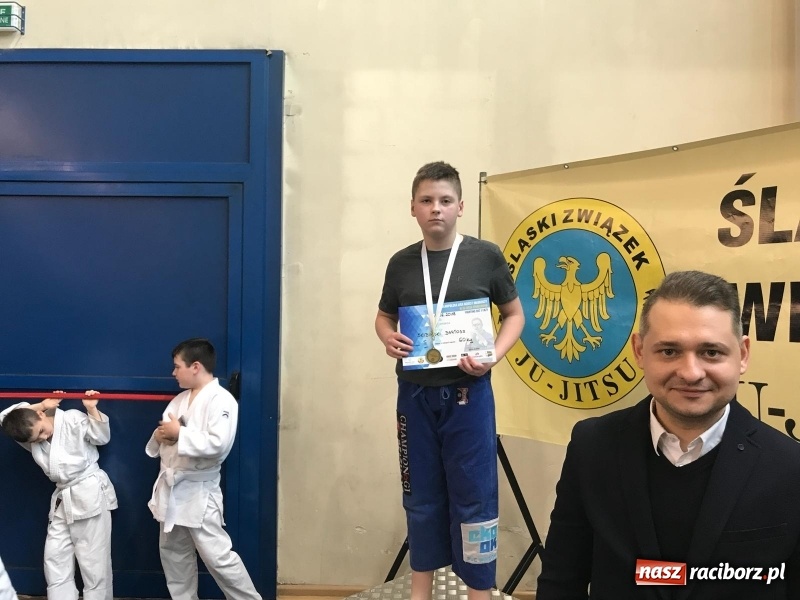 Zdjęcie w galerii na portalu naszraciborz.pl: Łamatorzy z Raciborza na mysłowickich matach wiadomości z regionu