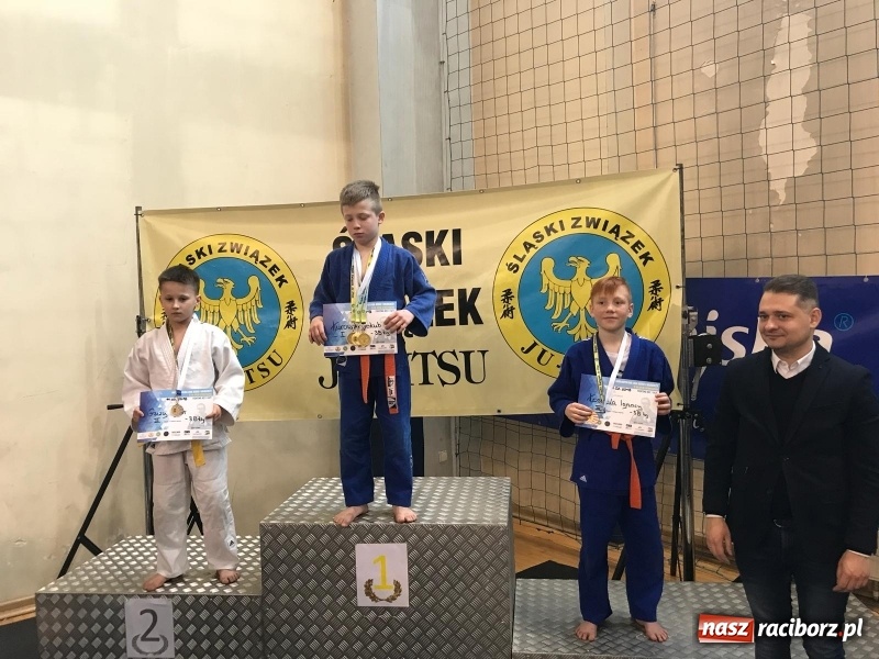 Zdjęcie w galerii na portalu naszraciborz.pl: Łamatorzy z Raciborza na mysłowickich matach wiadomości z regionu