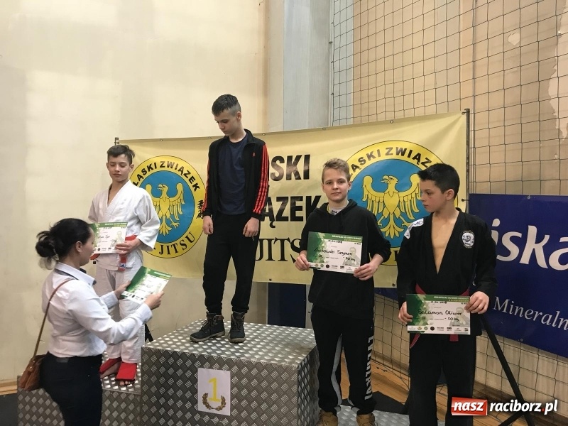 Zdjęcie w galerii na portalu naszraciborz.pl: Łamatorzy z Raciborza na mysłowickich matach wiadomości z regionu