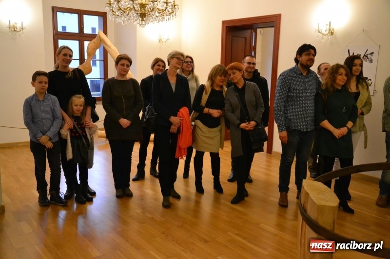 Zdjęcie w galerii na portalu naszraciborz.pl: Po prostu PasJA - wernisaż wystawy na Zamku Piastowskim  wiadomości z regionu